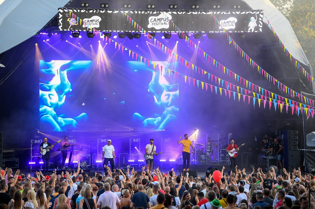 A Follow the Flow berobbantotta az idei Campust